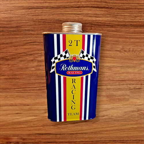Vintage style quart oil - style,